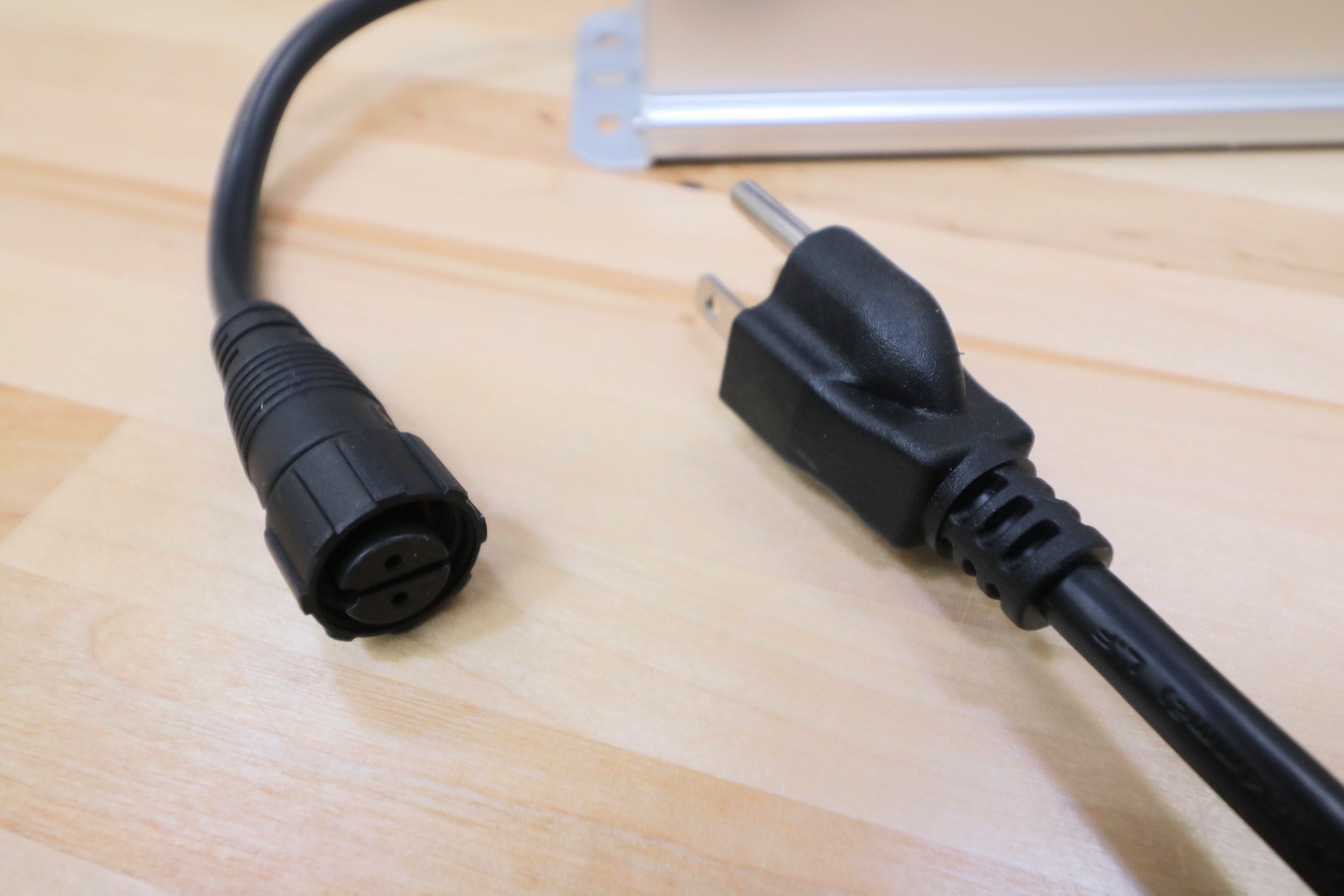 power supply connectors