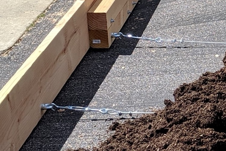 tensioning cables detail