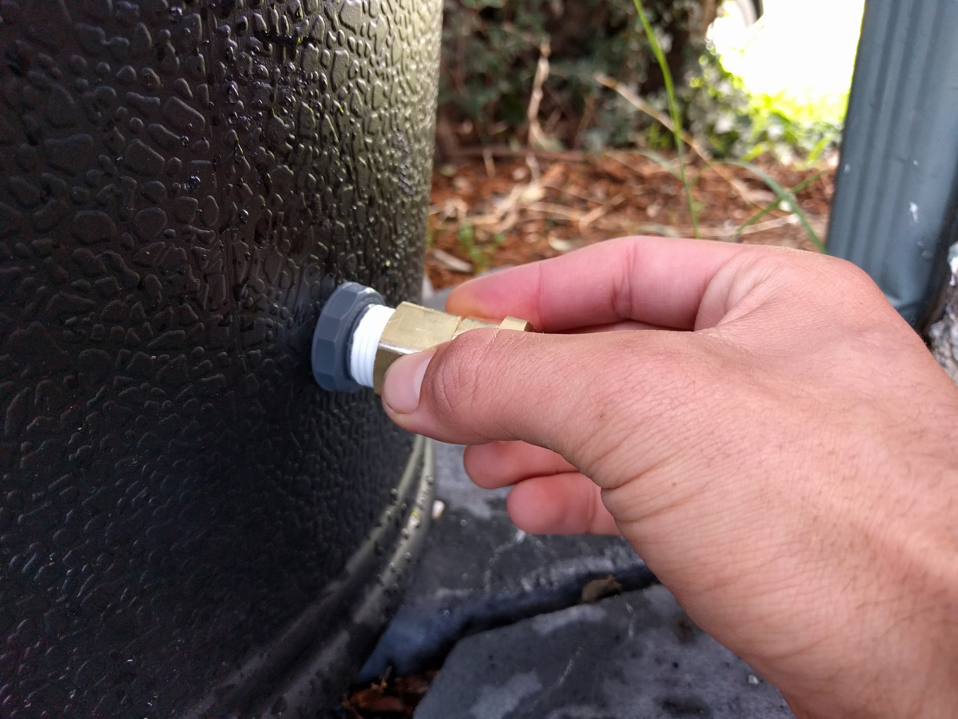 barrel float garden hose adapter